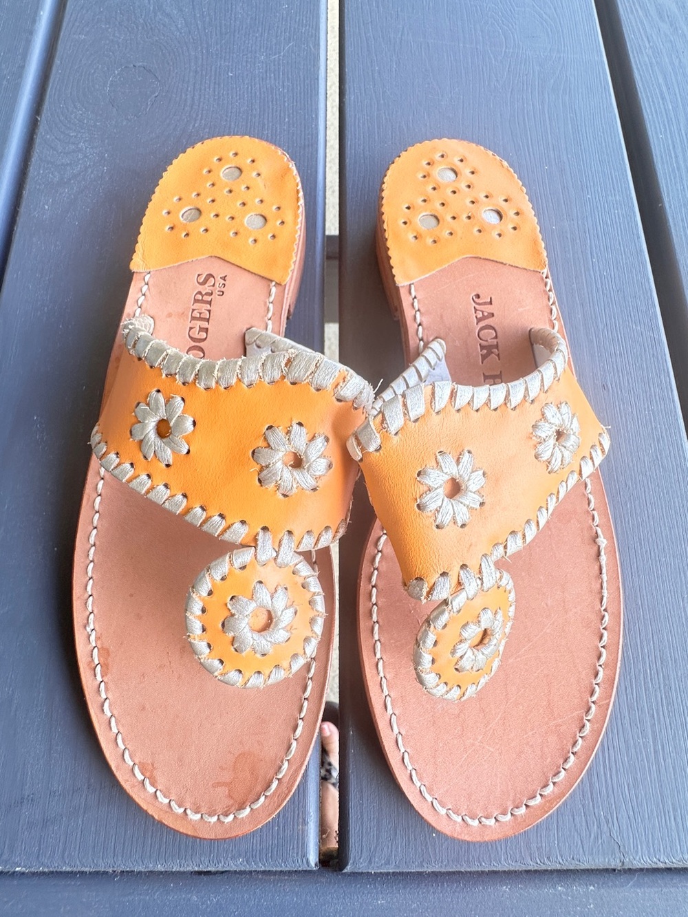 Jack Rogers Orange Leather Floral Thong Sandals Sz 6
